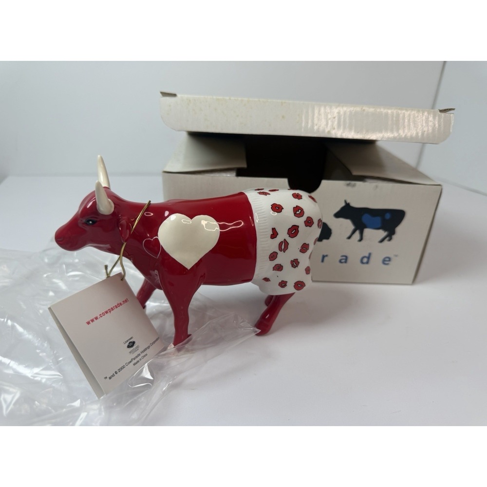 Cow Parade Moocho Amor Figurine Westland Giftware Collectible 9177 Box Tag